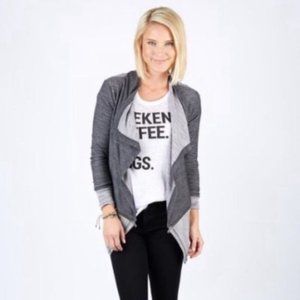 Evereve Peyton Jensen Zip Swing Cardigan